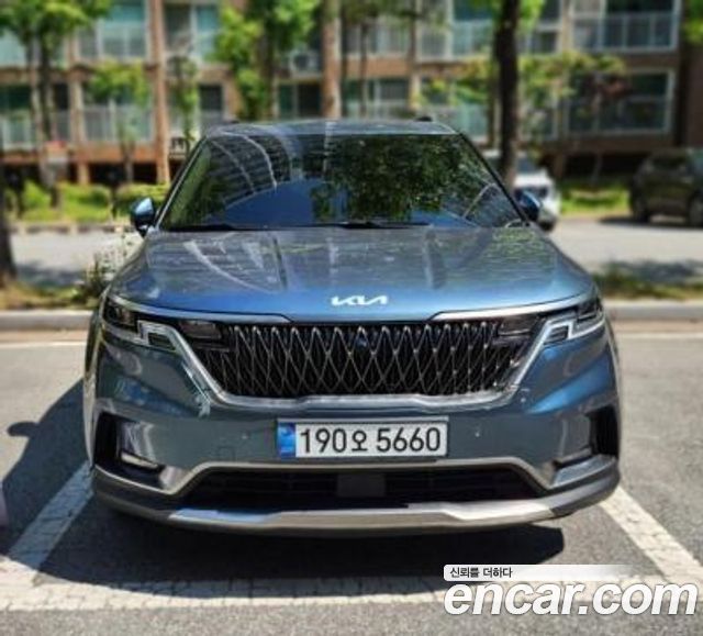 Kia Carnival 4-го поколения 9-Seater Noblesse - фото 0