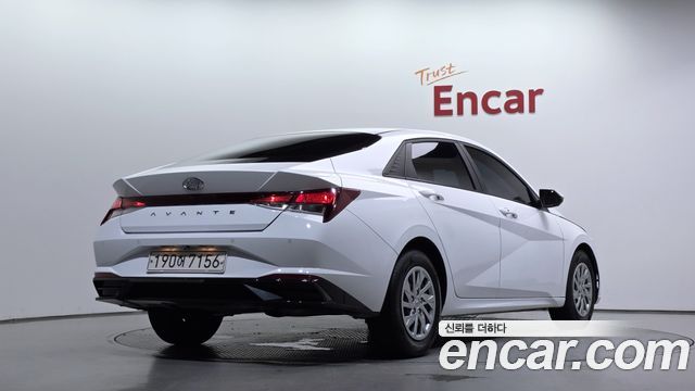 Hyundai Avante CN7 1.6 Smart - фото 1