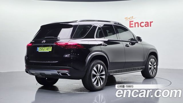 Mercedes-Benz GLE-Class W167 GLE300d 4MATIC - фото 1