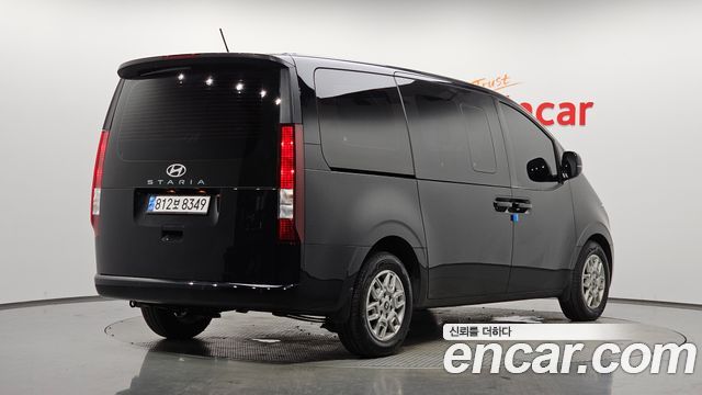 Hyundai Staria Cargo 5-Seater Modern - фото 0