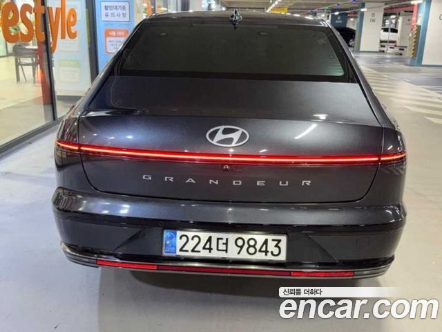 Hyundai Grandeur GN7, гибрид Calligraphy - фото 4