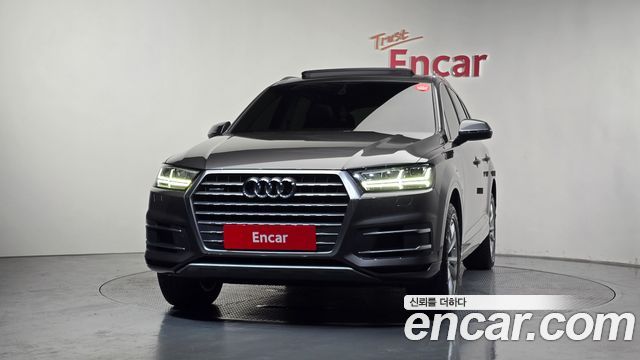 Audi Q7 45 TFSI Quattro - фото 2