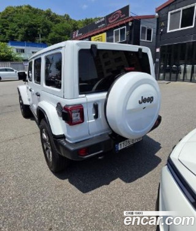 Jeep Wrangler JL 2.0 Overland Power Top 4Door - фото 2