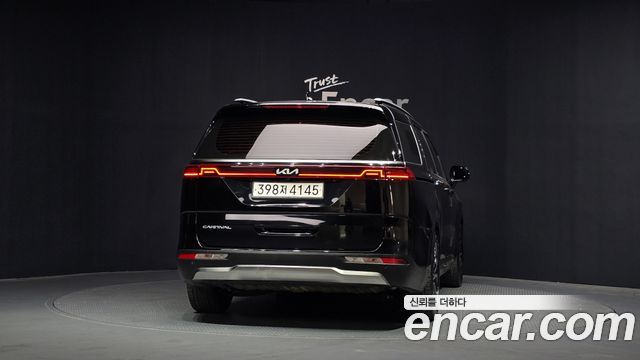 Kia Carnival 4-го поколения 9-Seater Signature - фото 3