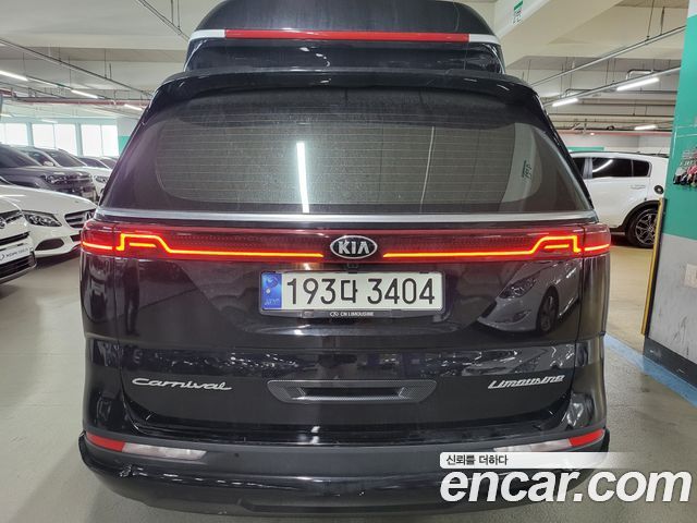 Kia Carnival 4-го поколения 9-Seater Hi-Limousine(Special Vehicle) - фото 3