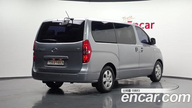 Hyundai Starex Новый Wagon 12-Seater Smart - фото 1
