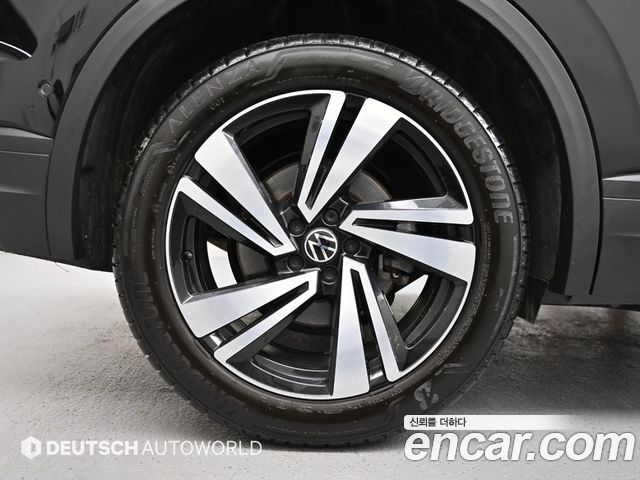 Volkswagen Touareg 3-го поколения 3.0 TDI Premium - фото 4