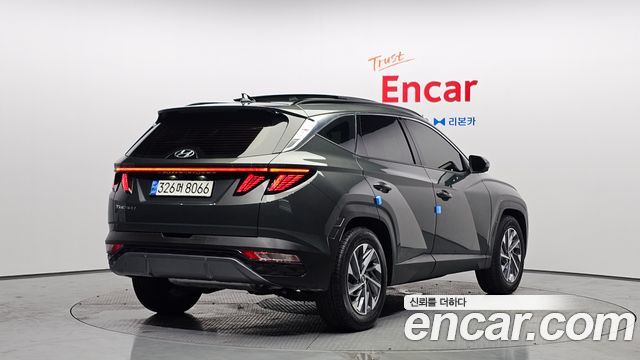 Hyundai Tucson NX4, гибрид Inspiration 2WD - фото 1