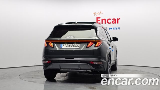 Hyundai Tucson NX4, гибрид Inspiration 2WD - фото 3