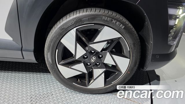 Hyundai Kona SX2 Gasoline 1.6 Turbo 2WD Inspiration - фото 4