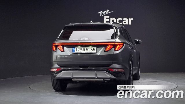 Hyundai Tucson NX4 Gasoline 1.6 Turbo 2WD Inspiration - фото 2
