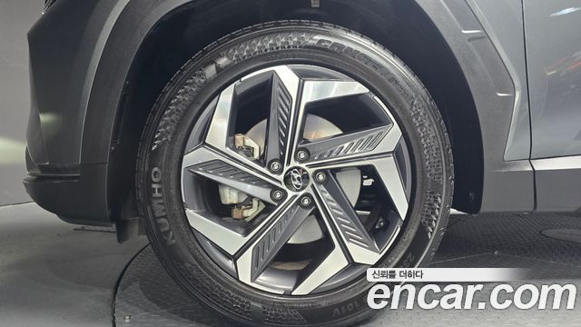 Hyundai Tucson NX4 Gasoline 1.6 Turbo 2WD Inspiration - фото 3