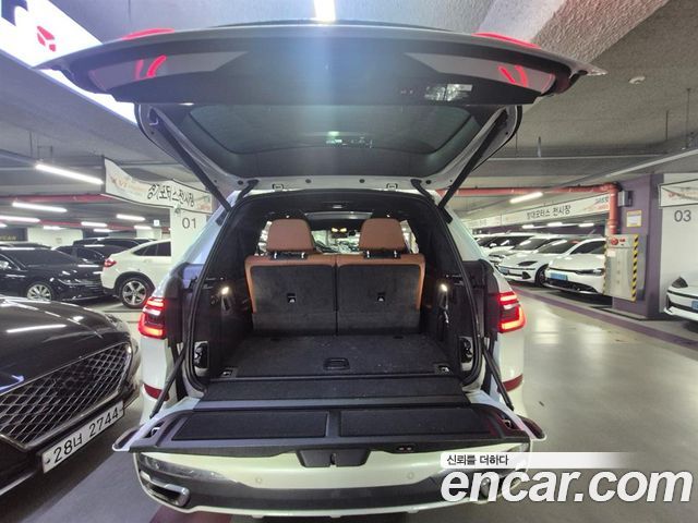 BMW X7 G07 xDrive 40d M Sport 6STR - фото 4