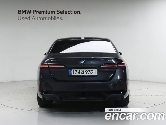 BMW 5-Series G60 530i xDrive M Sport - фото 2