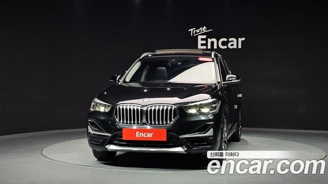 BMW X1 F48 xDrive 20i xLine - фото 1