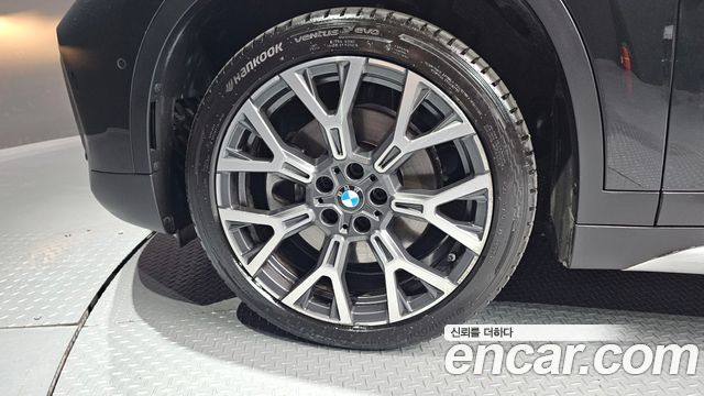 BMW X1 F48 xDrive 20i xLine - фото 3