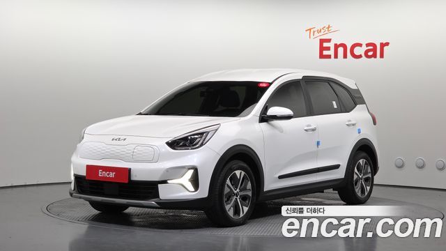 Kia Niro Earth - фото 0