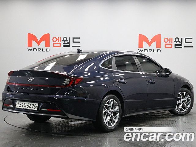 Hyundai Sonata DN8 2.0 Premium - фото 1