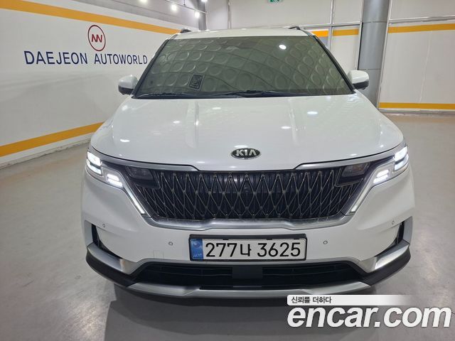 Kia Carnival 4-го поколения 9-Seater Signature - фото 1