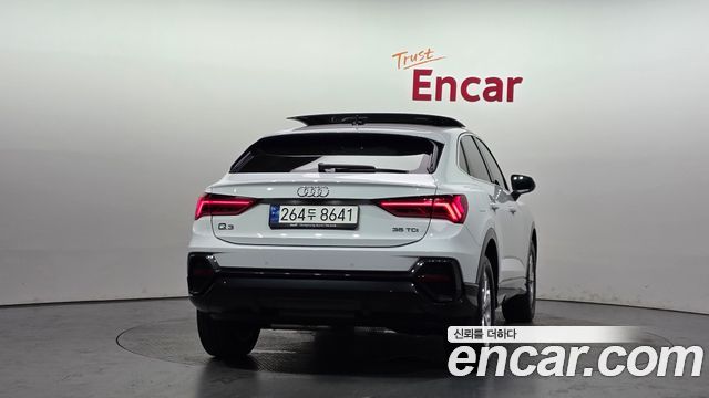 Audi Q3 F3 35 TDI Sportback - фото 3