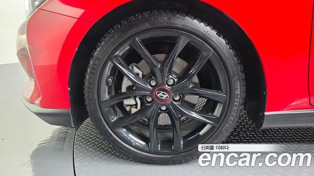 Hyundai Veloster JS 1.6 Turbo Sport Core - фото 4