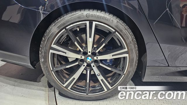BMW 5-Series G60 530i xDrive M Sport - фото 4