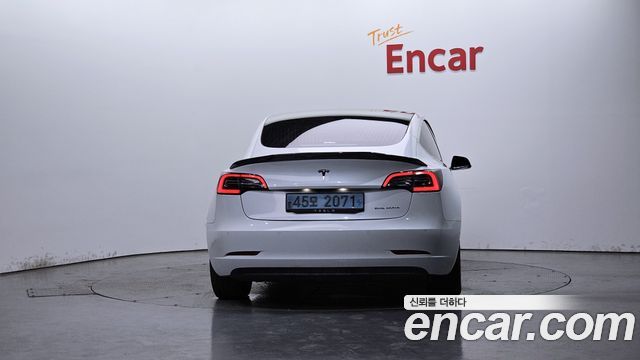 Tesla Model 3 Long Range AWD - фото 3