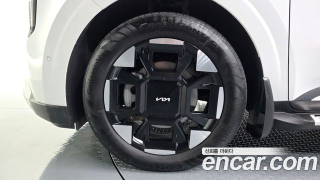 Kia Carnival Новый 4-го поколения HEV 9seater Signature - фото 4