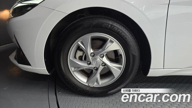 Hyundai Avante CN7 1.6 Smart - фото 4