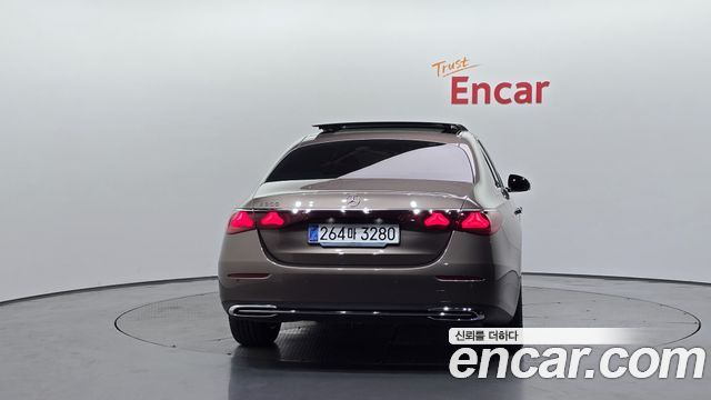 Mercedes-Benz E-Class W214 E200 Avantgarde - фото 3