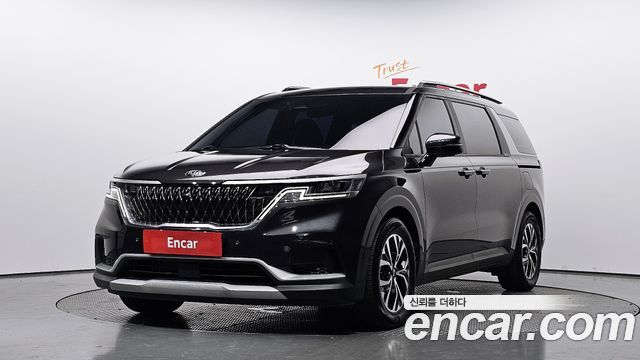Kia Carnival 4-го поколения 9-Seater Prestige - фото 0