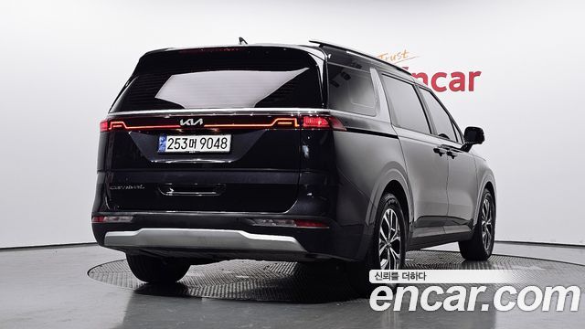 Kia Carnival 4-го поколения 9-Seater Prestige - фото 1
