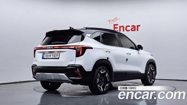 Kia Seltos Новый Gasoline 1.6 Turbo 4WD Signature - фото 1