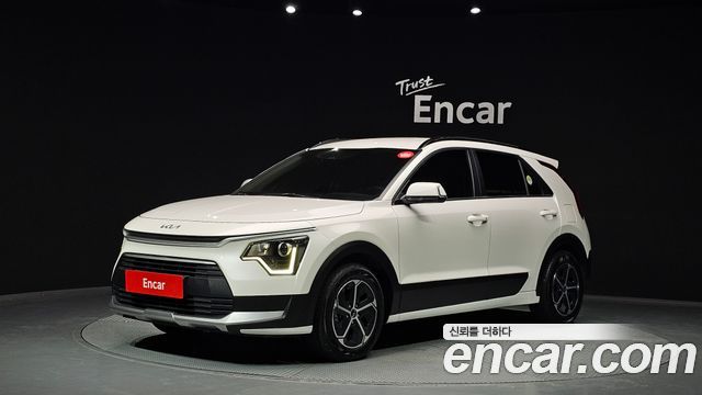 Kia Niro Совершенно новый Trendy - фото 0