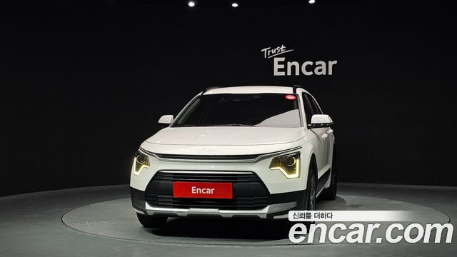 Kia Niro Совершенно новый Trendy - фото 2