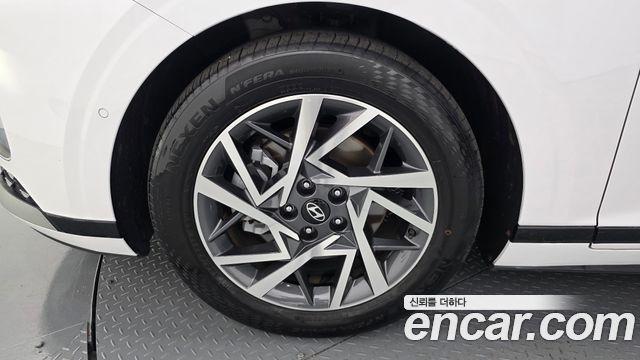 Hyundai Grandeur GN7 2,5 Gasoline 2WD Exclusive - фото 4