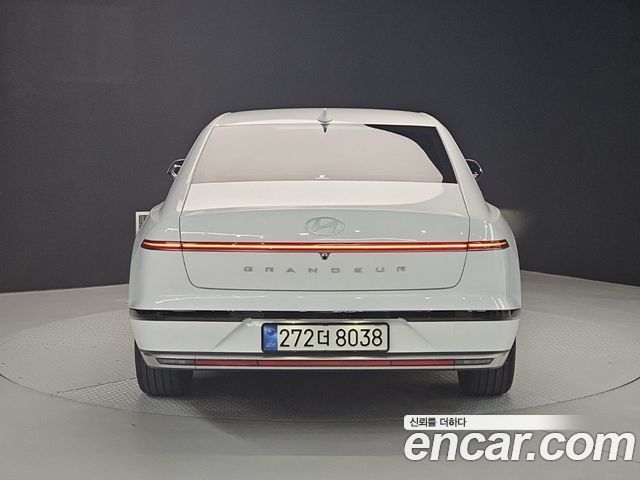 Hyundai Grandeur GN7, гибрид Exclusive - фото 2