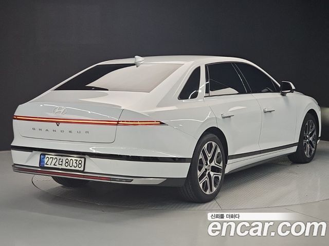 Hyundai Grandeur GN7, гибрид Exclusive - фото 3