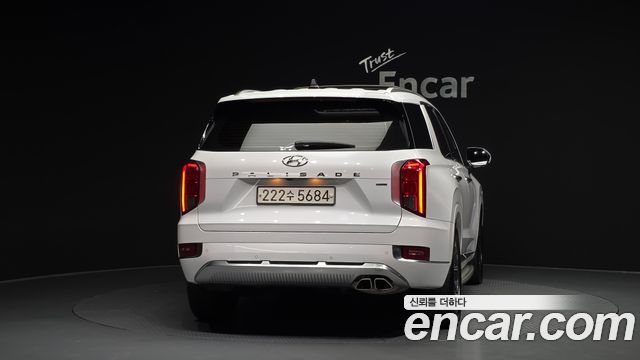 Hyundai Palisade Diesel 2.2 4WD Calligraphy - фото 3