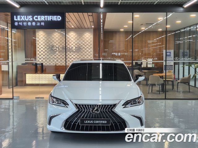 Lexus ES 7-го поколения Luxury Plus - фото 2