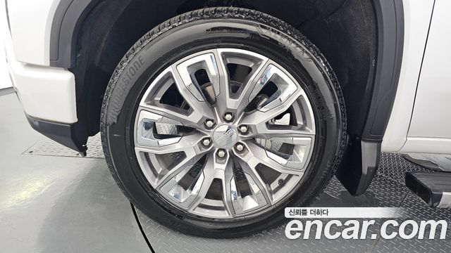 GMC Sierra Denali-X - фото 3