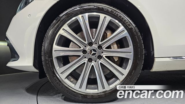 Mercedes-Benz E-Class W213 E450 4MATIC Exclusive - фото 4