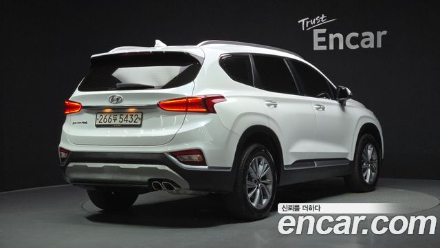 Hyundai Santafe TM Diesel 2.0 2WD Exclusive - фото 1