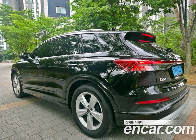 Audi Q4 e-tron F4 40 - фото 3
