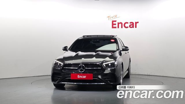 Mercedes-Benz E-Class W213 E350 4MATIC AMG Line - фото 2