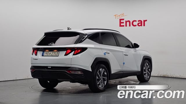 Hyundai Tucson NX4 Diesel 2.0 2WD Premium - фото 1