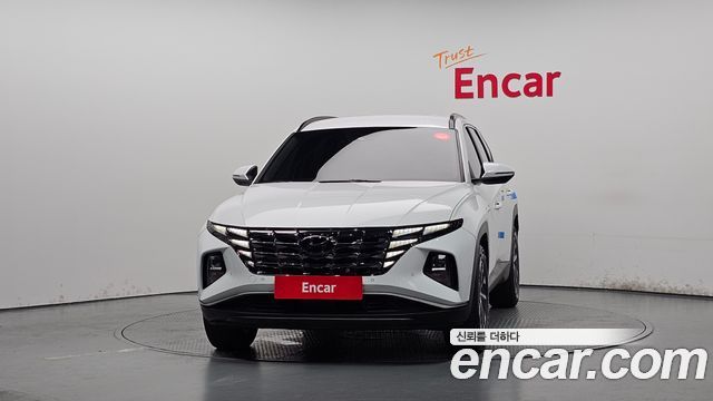 Hyundai Tucson NX4 Diesel 2.0 2WD Premium - фото 2