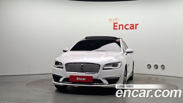 Lincoln MKZ Hybrid 2nd - фото 2