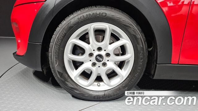 Mini Cooper 5Door HIGH 3rd - фото 4