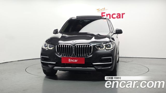 BMW X5 G05 xDrive 40i xLine - фото 2